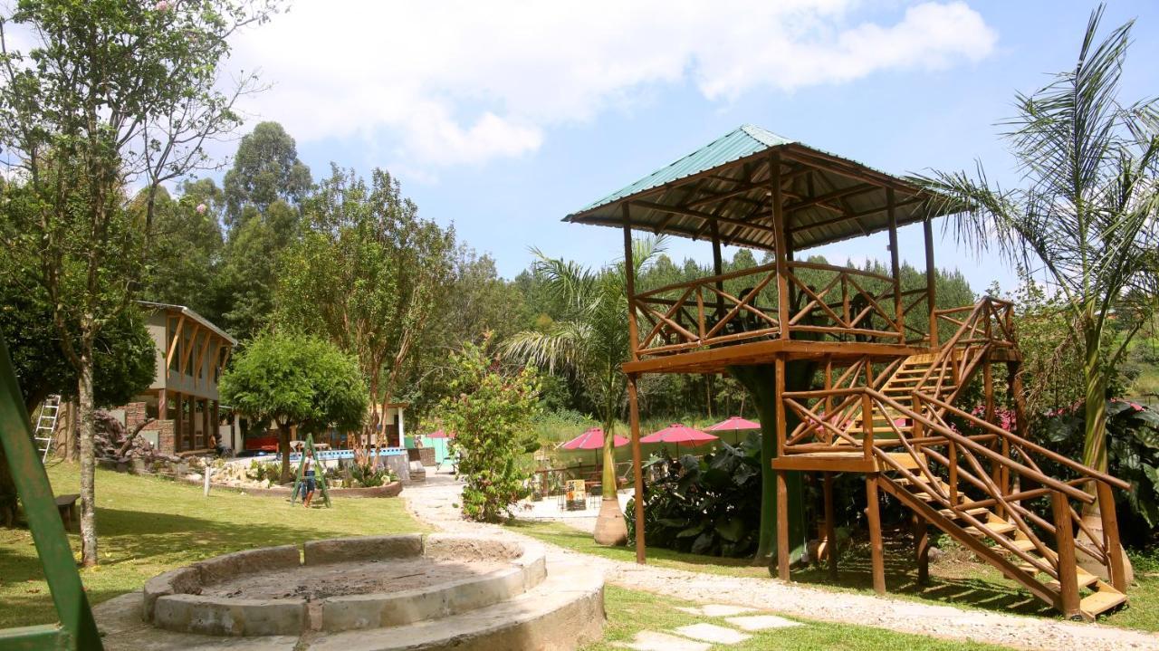 Bunyonyi Safaris Resort Kabale Eksteriør billede